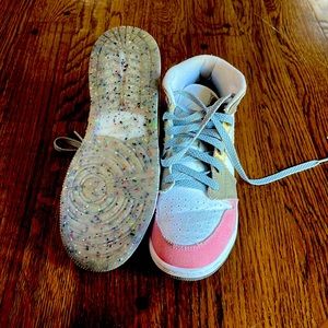 High top Jordan’s 1 size 5 boys pink yellow and green and  barley used
